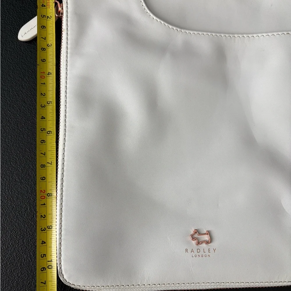 Radley London Leather Crossbody Purse White - Picture 6 of 7